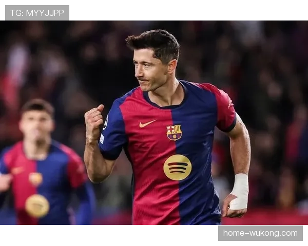 莱万欧冠总进球迫近百球 巴萨老将宝刀未老